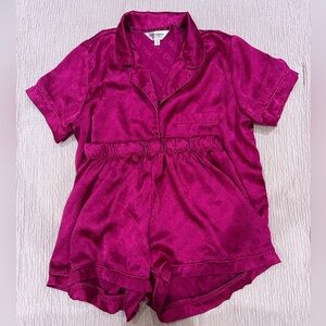 Juicy Couture 2 Piece Pajama Satin Short Set